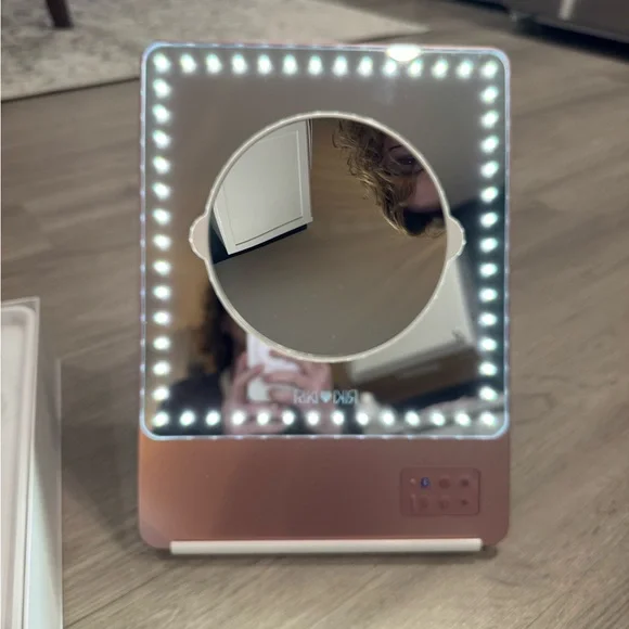 RIKI loves RIKI RIKI SKINNY w/LED Lights, Bluetooth Selfie Function, & 10x mag - Picture 6 of 15